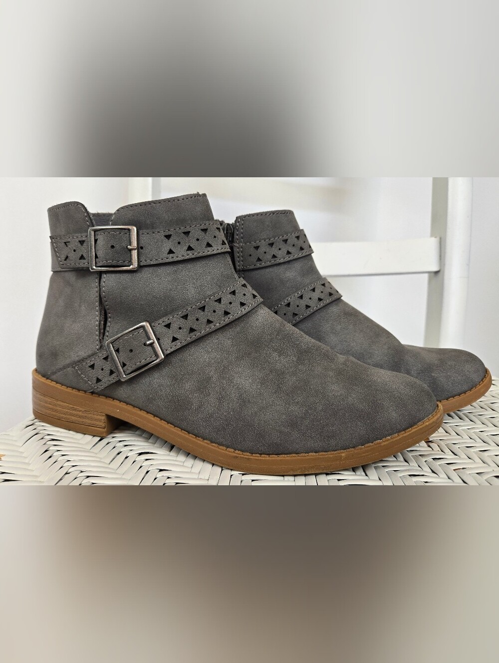 American Eagle Outfitters Gray Suede Perforated Ankle Boots
